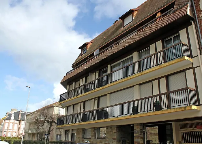 Apartment Les Cigognes By Interhome Apartment Deauville