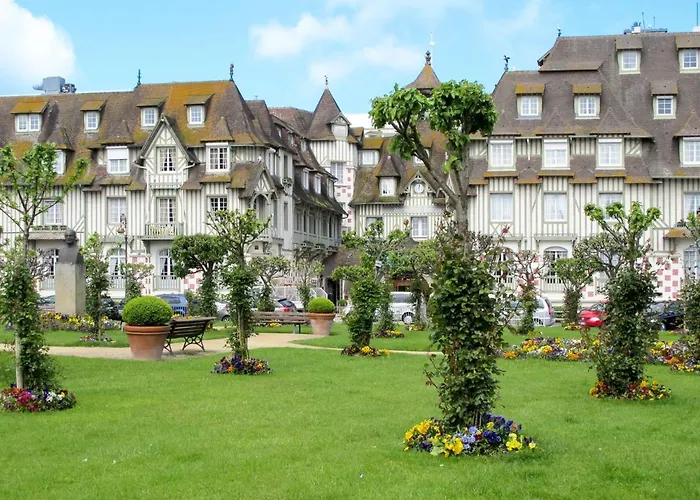 Les Cigognes By Interhome Appartement