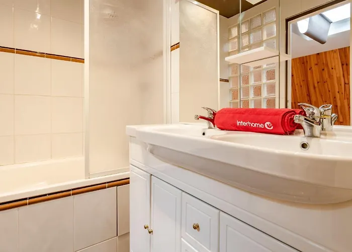 Apartment Les Cigognes By Interhome * Deauville