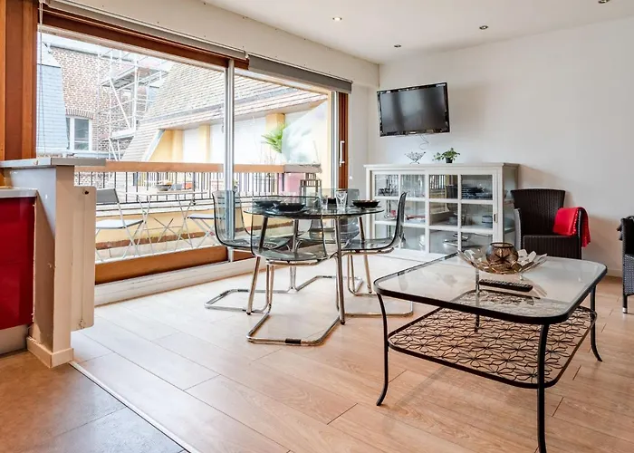 Les Cigognes By Interhome