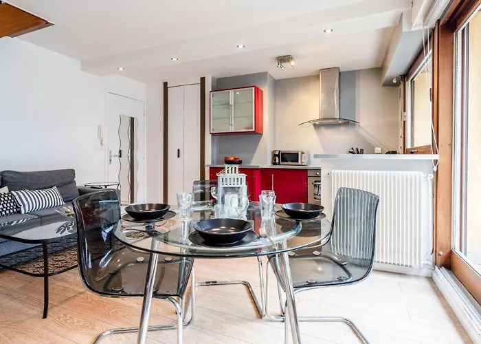 Apartment Les Cigognes By Interhome